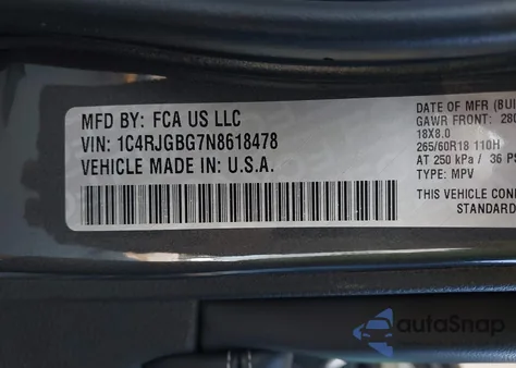 2022 Jeep Grand Cherokee Limited 4X2 z USA, uszkodzony, nr VIN 1C4RJGBG7N8618478